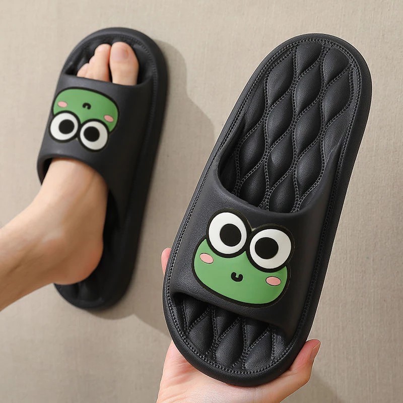 Cartoon bread slippers for women, high quality PVC material, frog shape, super soft sole, suitable for both men and women