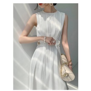 NEW ELIZABET DRESS, LUXURIOUS, IN TWO COLORS